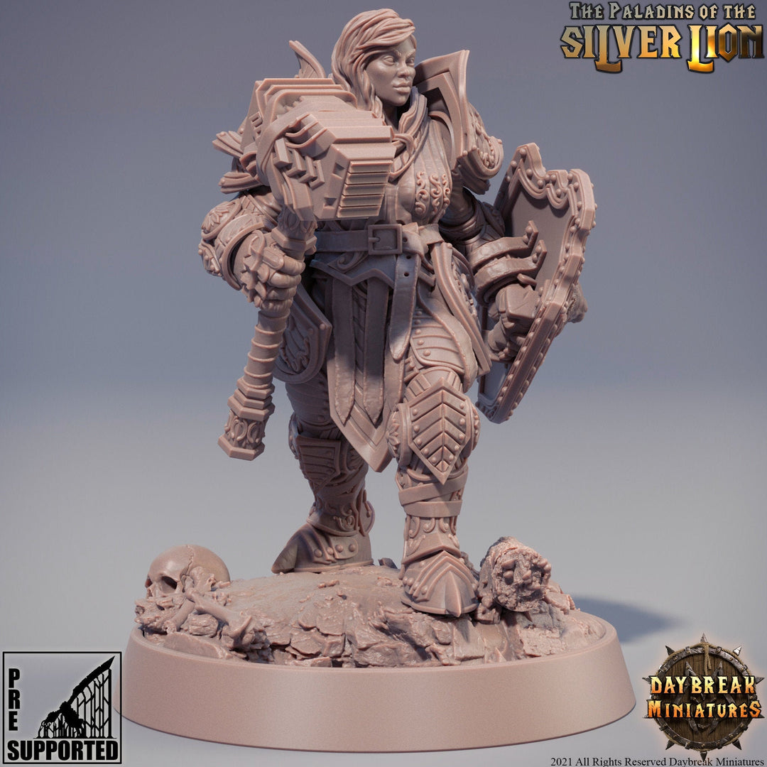 Paladin | Female Paladin | Miniature | Heavy Armor | Dungeons and Dragons | 28mm Scale | 32mm scale | Pathfinder | D&D |