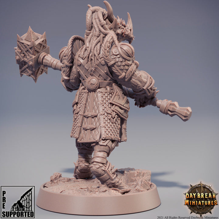 Dragonborn Paladin 2handed Maul model | 28mm, 32mm, 75mm Scale Resin Miniature | Dungeons and Dragons Miniatures | Pathfinder |