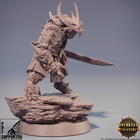 Dragonborn Fighter mini | 28mm, 32mm, 75mm Scale Resin Miniature | Dungeons and Dragons Miniatures | Pathfinder |