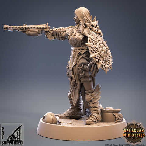 Female Vampire Warrior crossbow and shield | 28mm, 32mm, 75mm Scale | Dungeons and Dragons | Pathfinder | Strahd |