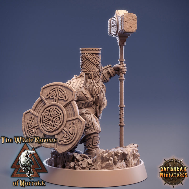 Dwarf Fighter Cleric of Tempus |Dungeons and Dragons | 28mm,32mm,54mm, 75mm, 100mm Scale|Pathfinder Mini for Painting | Daybreak Miniatures