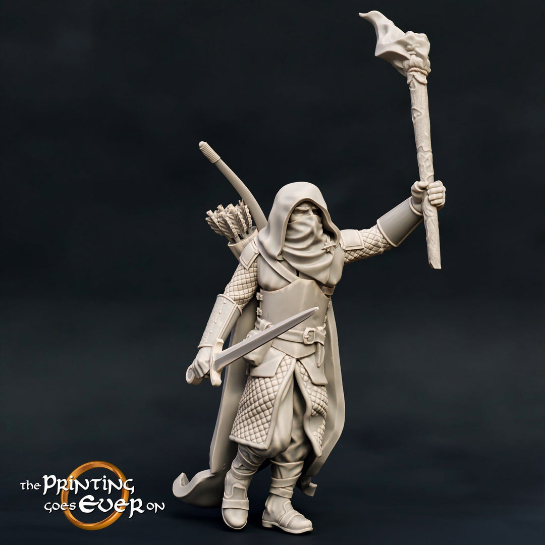 Human Ranger Fighter with Sword and Torch | Miniature | 28mm, 32mm, 54mm,75mm, 100mm Scale|Pathfinder Figure | DnD | Figurine unpainted |
