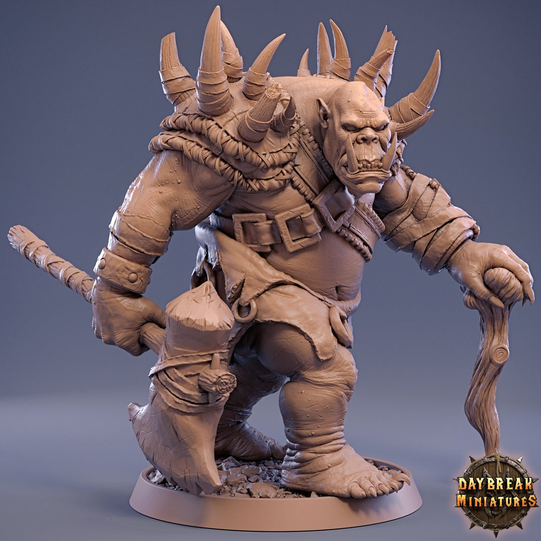 Ogre with Battle Axe | 28mm & 32mm Scale | 73mm Tall | Dungeons and Dragons | Pathfinder Oger | Daybreak Miniatures | Tabletop RPG |