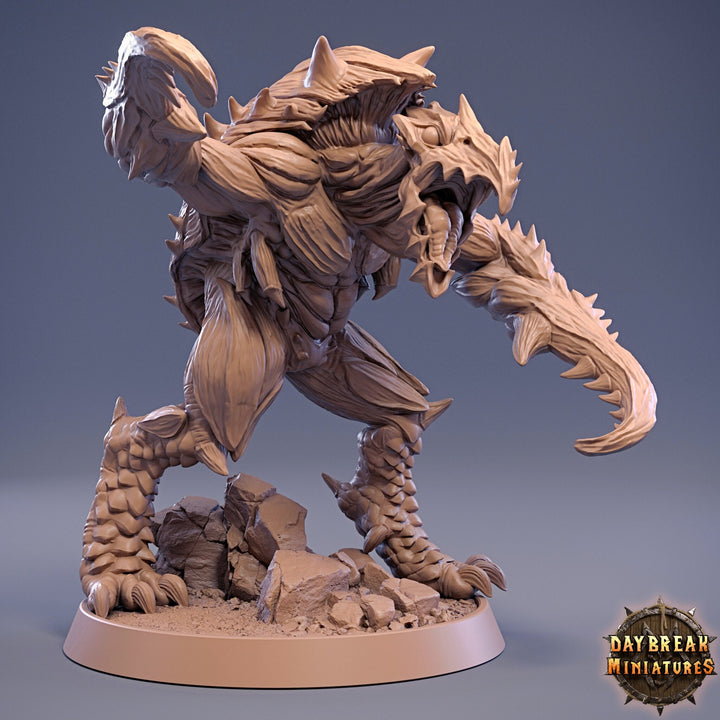 Hooked Horror subterranean Monstrosity | Scales: 28mm | 32mm | 75mm | Megaboss | Dungeons and Dragons | Pathfinder | Daybreak Miniatures