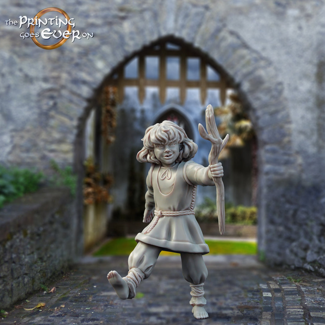 NPC Boy Resin Miniature | Miniature | Available in 28mm, 32mm, Scales | Pathfinder Figure | DnD | Figurine unpainted |