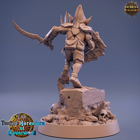 Goblin Sword and Shield Fighter | DnD Miniatures Figures | Dungeons and Dragons | 28mm, 32mm, 75mm scale| Pathfinder | Daybreak Miniatures