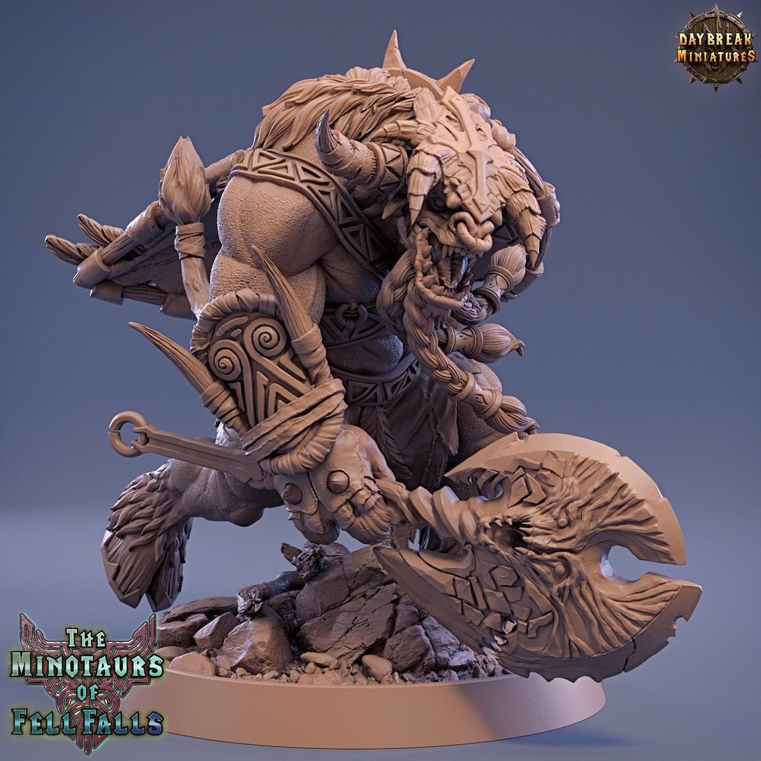 Minotaur Warrior War Chief | Scales: 28mm | 32mm | 75mm | D&D 5e Megaboss Beastmen| Dungeons and Dragons | Pathfinder | Daybreak Miniatures