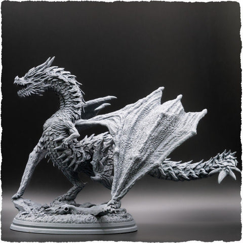 Chromatic Dragon (4 sizes) D&D Miniature | 250mm Long, 225mm Wing Span | Resin Dragon Statue | Figurine | Dungeons and Dragons 5e