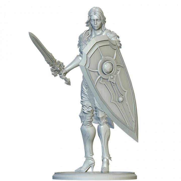 Female Paladin, Fighter Sword and Shield Plate Armor D&amp;D 5e Mini | 28mm, 32mm,54mm,75mm,100mm Scales | Dungeons and Dragons Pathfinder |