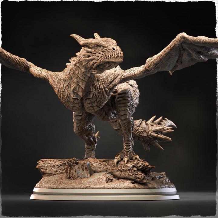 Wyvern, European Wyvern  (4 sizes) D&amp;D  Miniature |  250mm Long,  225mm Wing Span | Resin Dragon Statue | Figurine | Dungeons and Dragons 5e