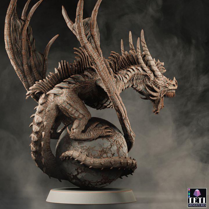 Flying Dragon Beast (4 sizes) D&amp;D Miniature | Young, Adult, Huge, Gargantuan (183mm High) | Resin Statue| Figurine | Dungeons and Dragons 5e