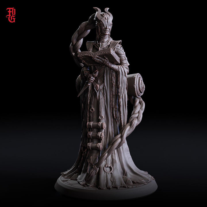 Female Wizard Diviner, Warlock, Sorcerer PC NPC | 28mm, 32mm,54mm, 75mm, 100mm Scale Resin Miniature | Dungeons and Dragons | Flesh of Gods