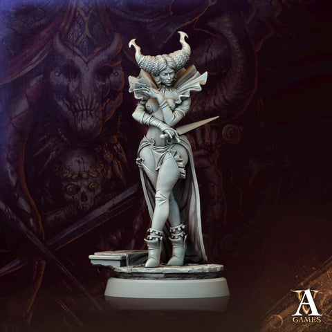 Female Rogue, Thief, Assassin, Arcane Trickster | 28mm,32mm,54mm,75mm,100mm Scale | Dungeons and Dragons Miniature Figurine D&D 5e Gift idea