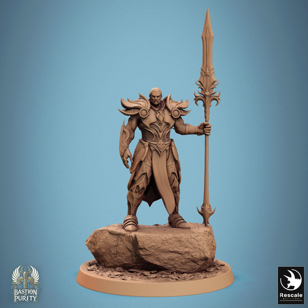 Human Paladin, Fighter Helm or No Helm, Polearm Spear PC / NPC, DnD 5e Unpainted Mini| 28mm, 32mm,54mm,75mm,100mm Scales |Dungeons &amp; Dragons