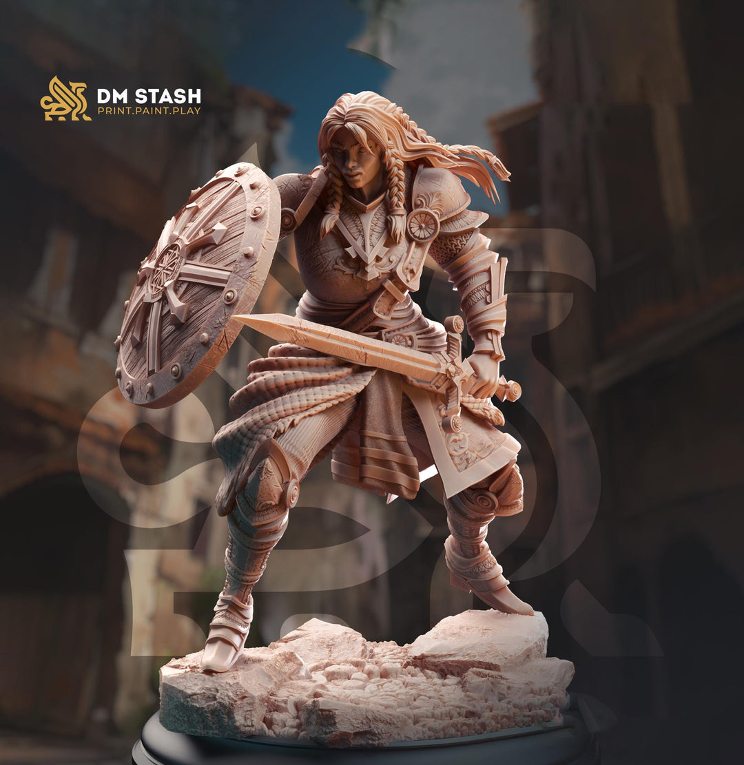 Female Paladin, Fighter Sword and Plate Armor D&amp;D 5e Mini | 28mm, 32mm,54mm,75mm,100mm Scales | Dungeons and Dragons Pathfinder | DM Stash