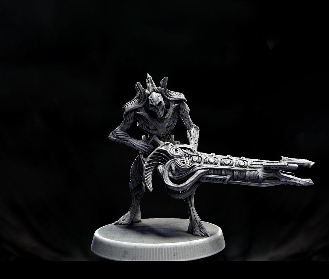 Sci-Fi Miniature Robot Fighter, H.R Giger Style | Base Diameter Sizes: 25mm,32mm, 50mm, 65mm,80mm | Resin Mini | Mini Monster Mayhem