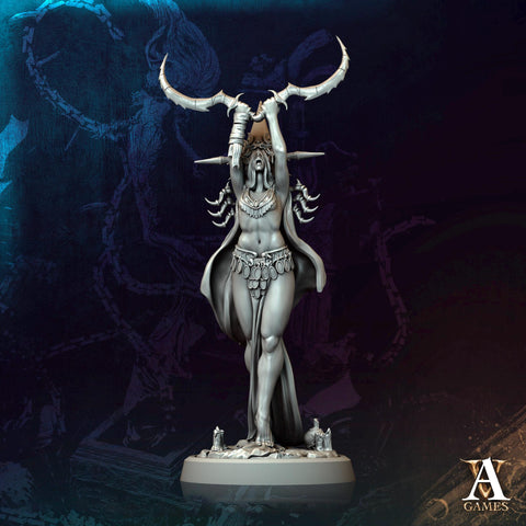 Human Female Necromancer Warlock Sorcerer Cultist | 28mm,32mm,54mm,75mm,100mm Scales| Dungeons and Dragons | Pathfinder | Archvillain Games