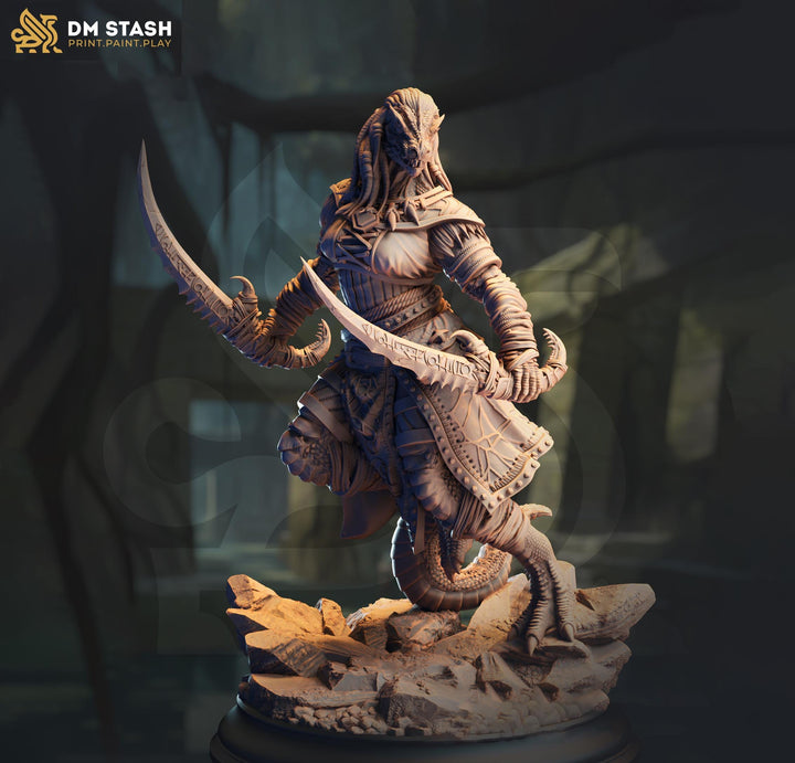 Dragonborn Female Rogue Assassin PC NPC Miniature | 28mm, 32mm, 54mm, 75mm, 100mm Scales | Pathfinder Figure DnD | DM Stash |