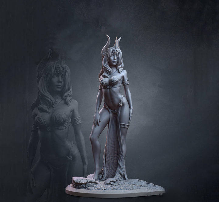 Human Female Sorcerer, Druid PC NPC NSFW Topless versions | 5 Sizes/ Scales | Unpainted Miniature