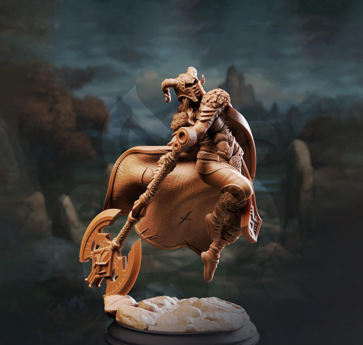 Female Fighter, Ranger, Paladin, Battle Axe D&amp;D 5e Mini | 5 Sizes /Scales