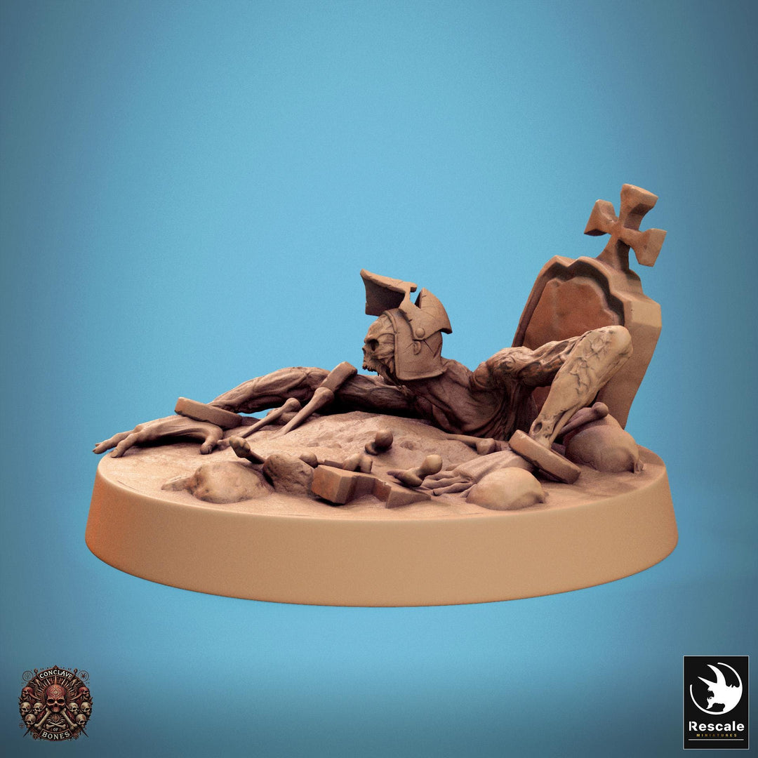 Zombie Warrior | Undead Unpainted miniature DnD | 5 Sizes /Scales| Pathfinder
