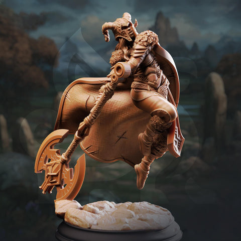 Female Fighter, Ranger, Paladin, Battle Axe D&D 5e Mini | 5 Sizes /Scales