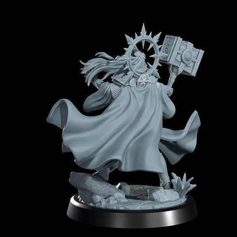 Female Cleric Light Domain, Paladin Miniature | 5 Sizes /Scales | Dungeons and Dragons Pathfinder