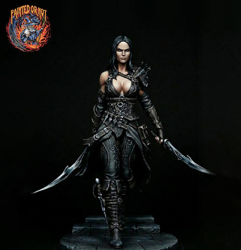 Female Human Rogue Assassin, Paintedornot Original Design UNPAINTED Mini D&D | 5 Sizes /Scales