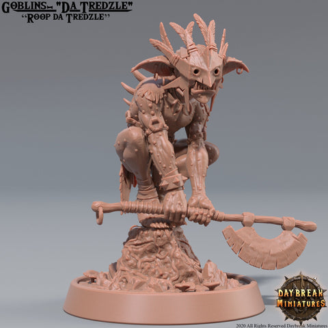 Goblin Axe Warrior | DnD Miniatures | Dungeons and Dragons | 28mm, 32mm, 75mm scale| Pathfinder | Figure for Painting| Gloomspite Glitz