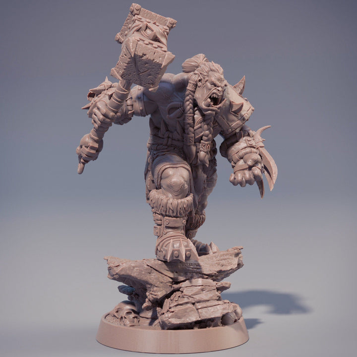 Orc boss | Ork | Orc barbarian | Warhammer and claws| |Dungeons and Dragons | 28mm or 32mm | 75mm Tall Pathfinder | Raging Barbarian orc