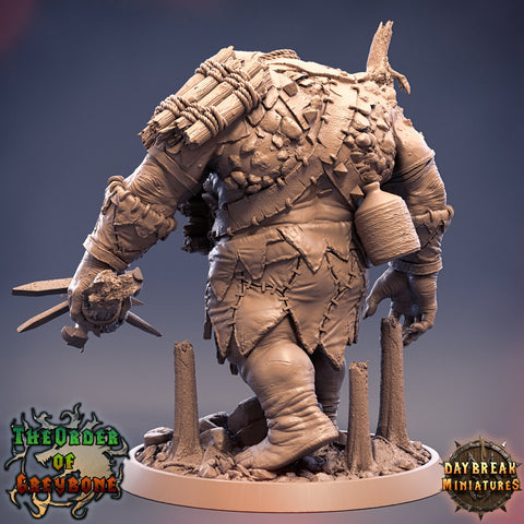 Hill Giant Chief  | 28mm & 32mm Scale | 125mm Tall | Dungeons and Dragons | Pathfinder Oger | Daybreak Miniatures | Tabletop RPG |