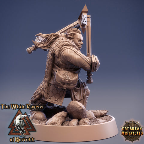 Dwarf Fighter Axes | Dungeons and Dragons | 28mm,32mm,75mm Scales | Pathfinder Mini for Painting | Daybreak Miniatures