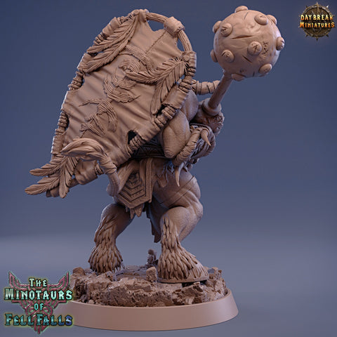 Minotaur Warrior War Chief | Scales: 28mm | 32mm | 75mm | D&D 5e Megaboss Beastmen| Dungeons and Dragons | Pathfinder | Daybreak Miniatures