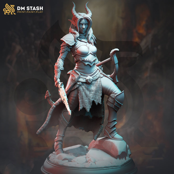 Female Tiefling Ranger Fighter Rogue Miniature | 28mm, 32mm,54mm, 75mm, 100mm Scales | Pathfinder Figure | DnD | Figurine unpainted |